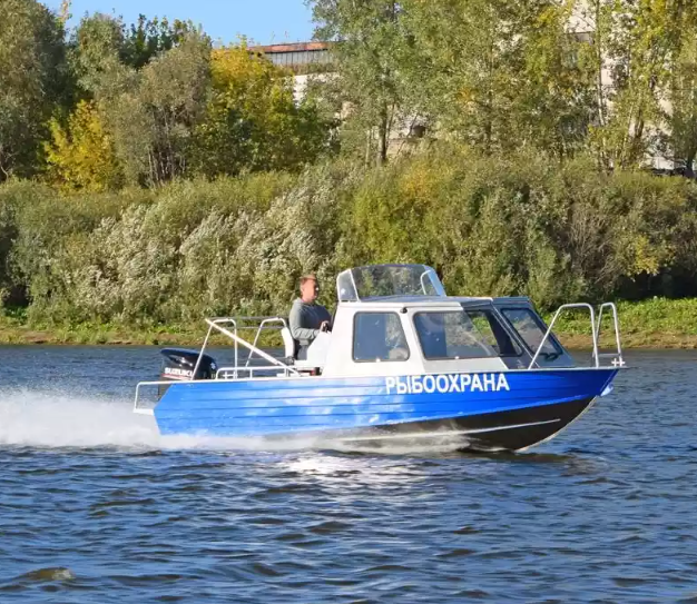 Алюминиевый катер Неман 550 с каютой в Пятигорске