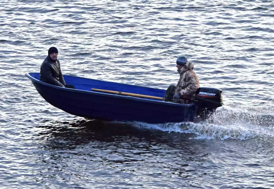 Стеклопластиковая лодка Neman-340 (тримаран) в Пятигорске