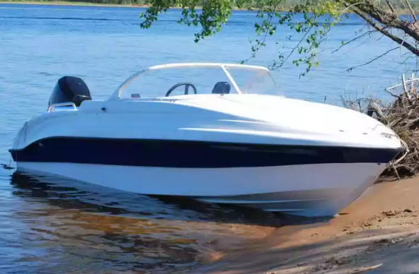 Стеклопластиковый катер Neman-500 Р в Пятигорске