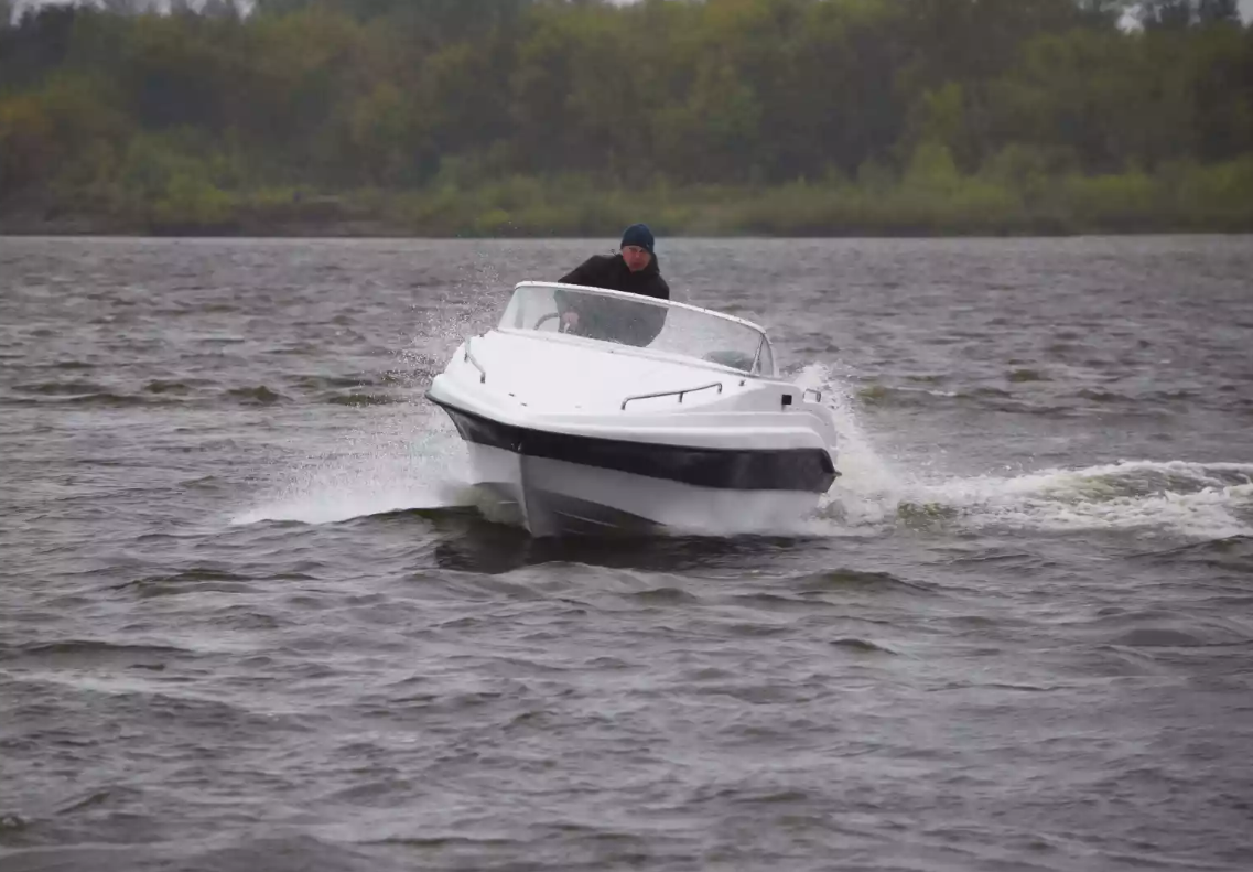 Стеклопластиковый катер Neman-500 Р в Пятигорске