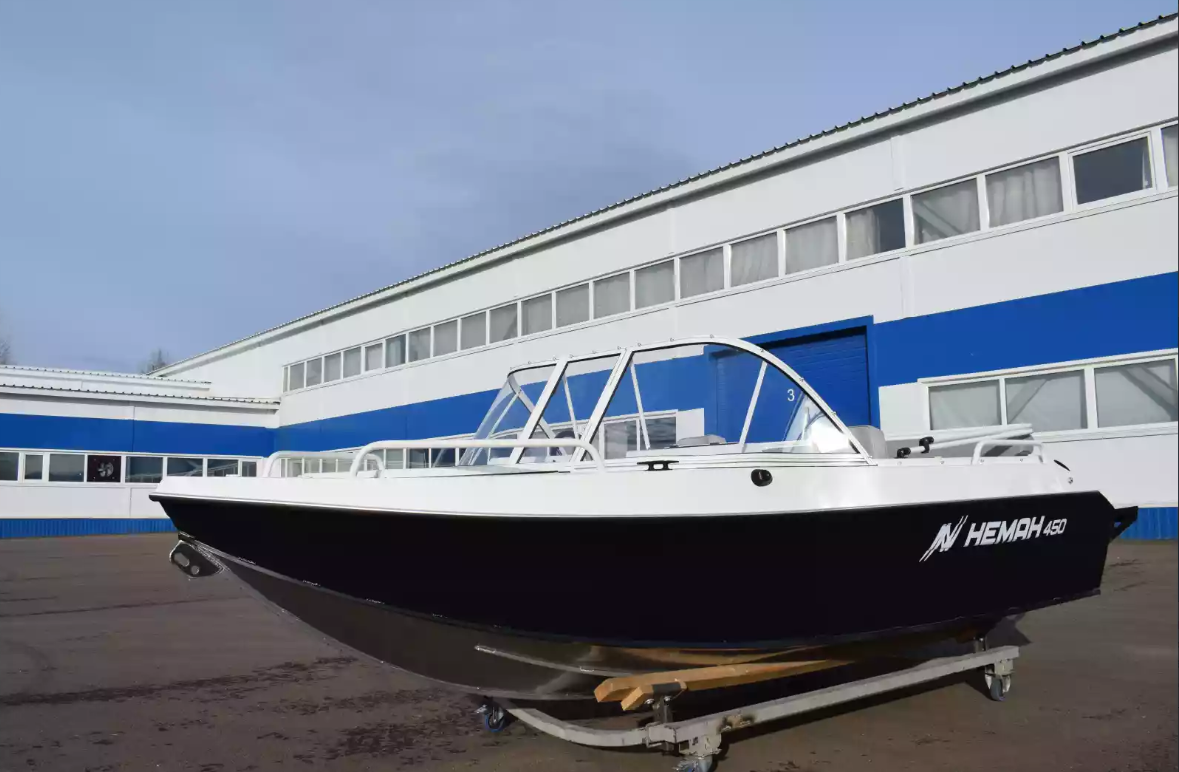 Алюминиевый катер Неман-450 в Пятигорске