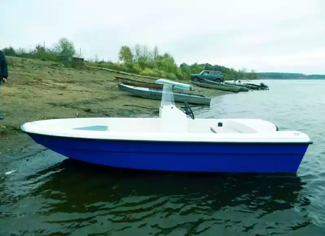 Стеклопластиковый катер Тримаран Wyatboat 430 C в Пятигорске