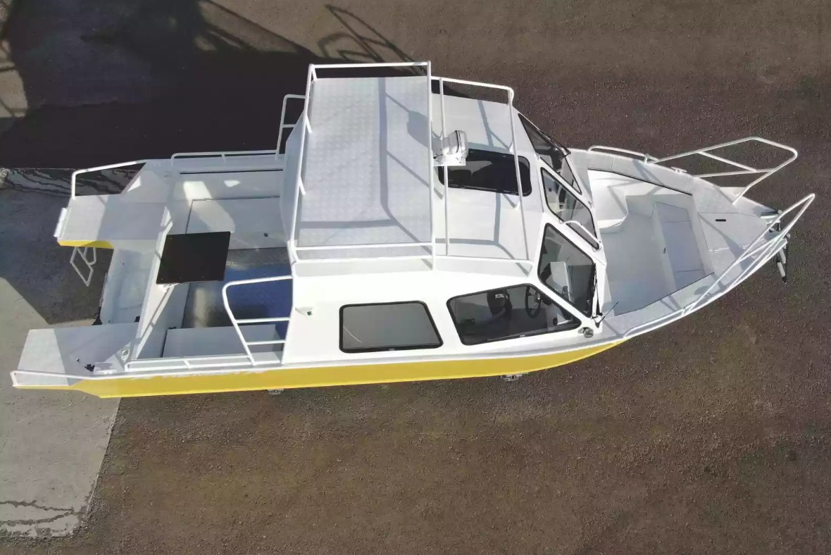 Алюминиевый катер Wyatboat-660 Cabin в Пятигорске