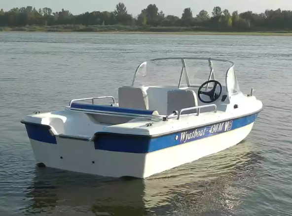 Стеклопластиковый катер Wyatboat-430 M (тримаран) в Пятигорске