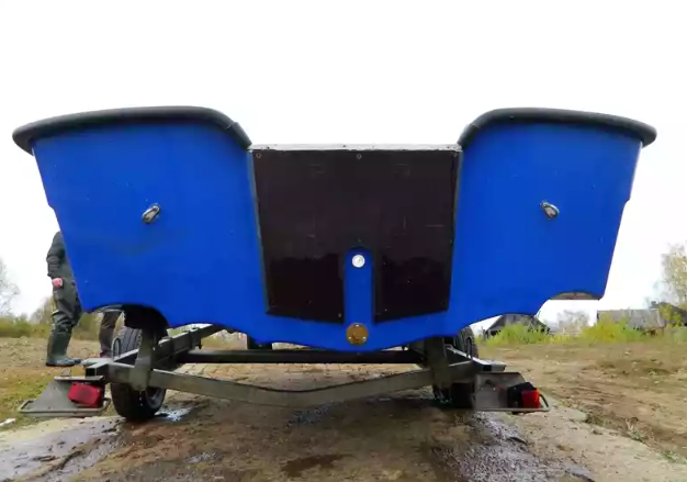 Стеклопластиковый катер Тримаран Wyatboat 430 C в Пятигорске