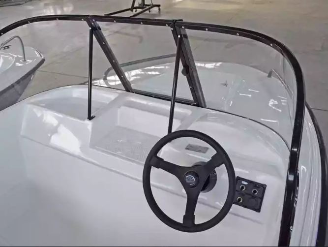 Комбинированный катер Wyatboat-430 M в Пятигорске