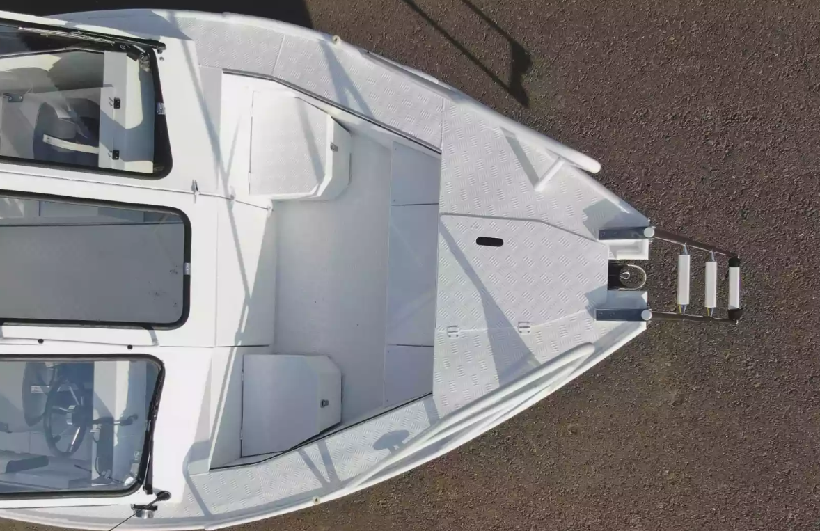 Алюминиевый катер Wyatboat-660 Cabin в Пятигорске