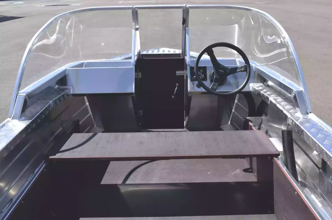 Алюминиевая лодка Wyatboat-390 DCM в Пятигорске