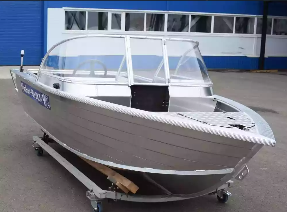 Алюминиевая лодка Wyatboat-390 DCM Увеличенный борт в Пятигорске