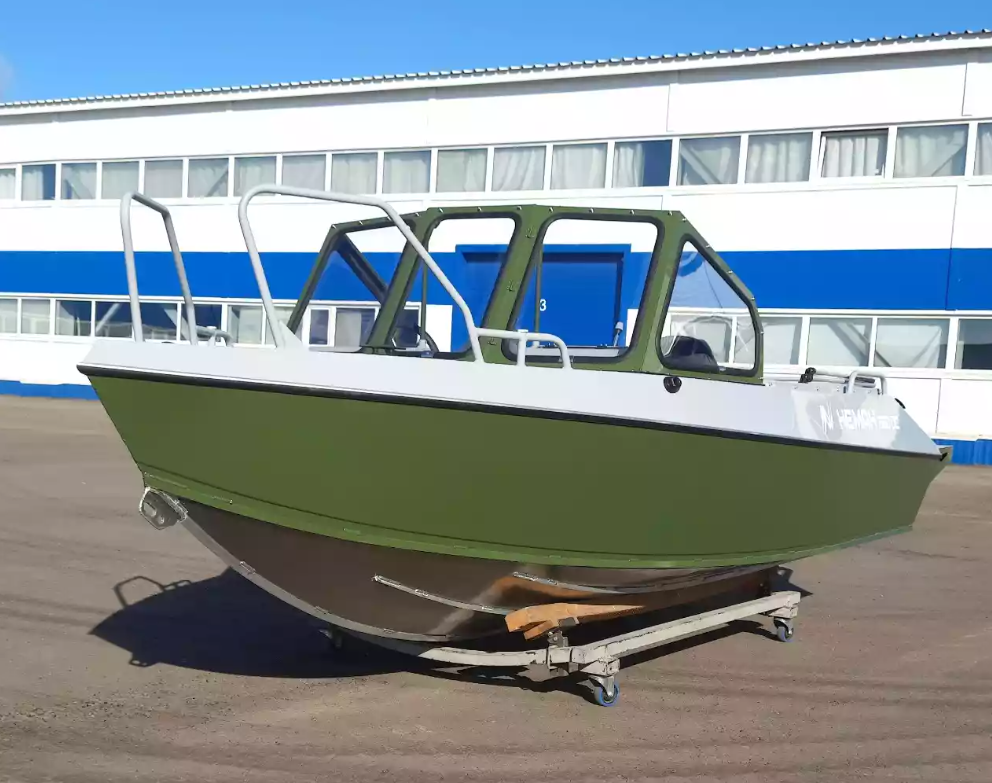 Алюминиевый катер Неман-550 DC Pro в Пятигорске