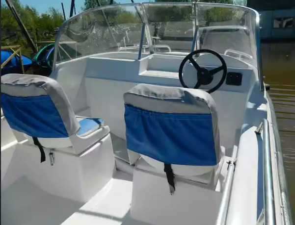 Стеклопластиковый катер Wyatboat-430 M (тримаран) в Пятигорске