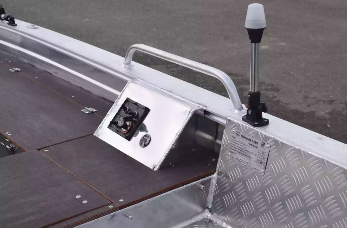 Алюминиевая лодка Wyatboat-390РМ в Пятигорске