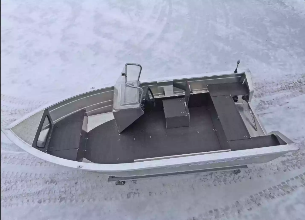 Алюминиевая лодка Неман-400 С в Пятигорске