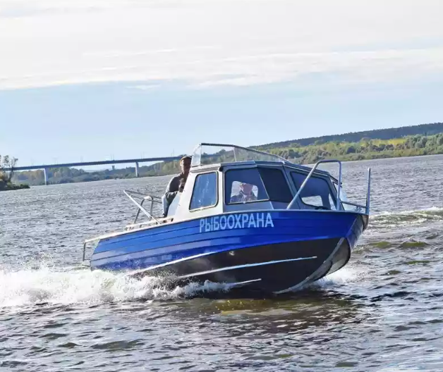 Алюминиевый катер Неман 550 с каютой в Пятигорске