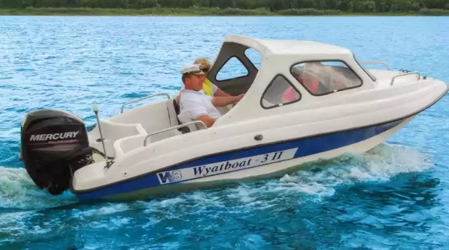 Стеклопластиковый катер Wyatboat-3 П (полурубка) в Пятигорске