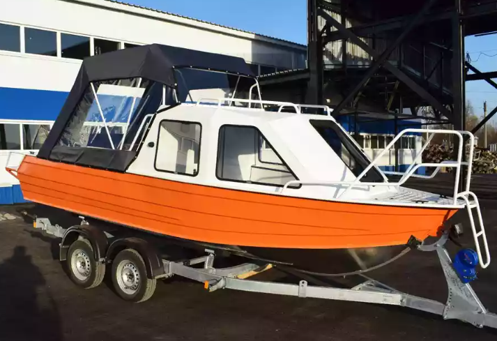 Алюминиевый катер Неман-500 (каютный) в Пятигорске