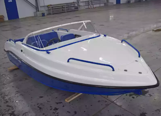 Комбинированный катер Neman-450 в Пятигорске