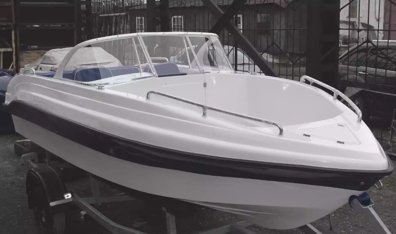 Стеклопластиковый катер Neman-500 Open в Пятигорске