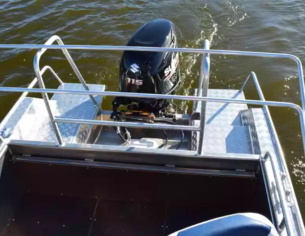 Алюминиевый катер Неман 550 с каютой в Пятигорске