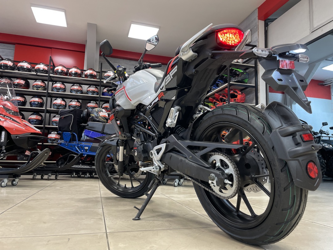 Мопед PROMAX CB150R (49) в Пятигорске