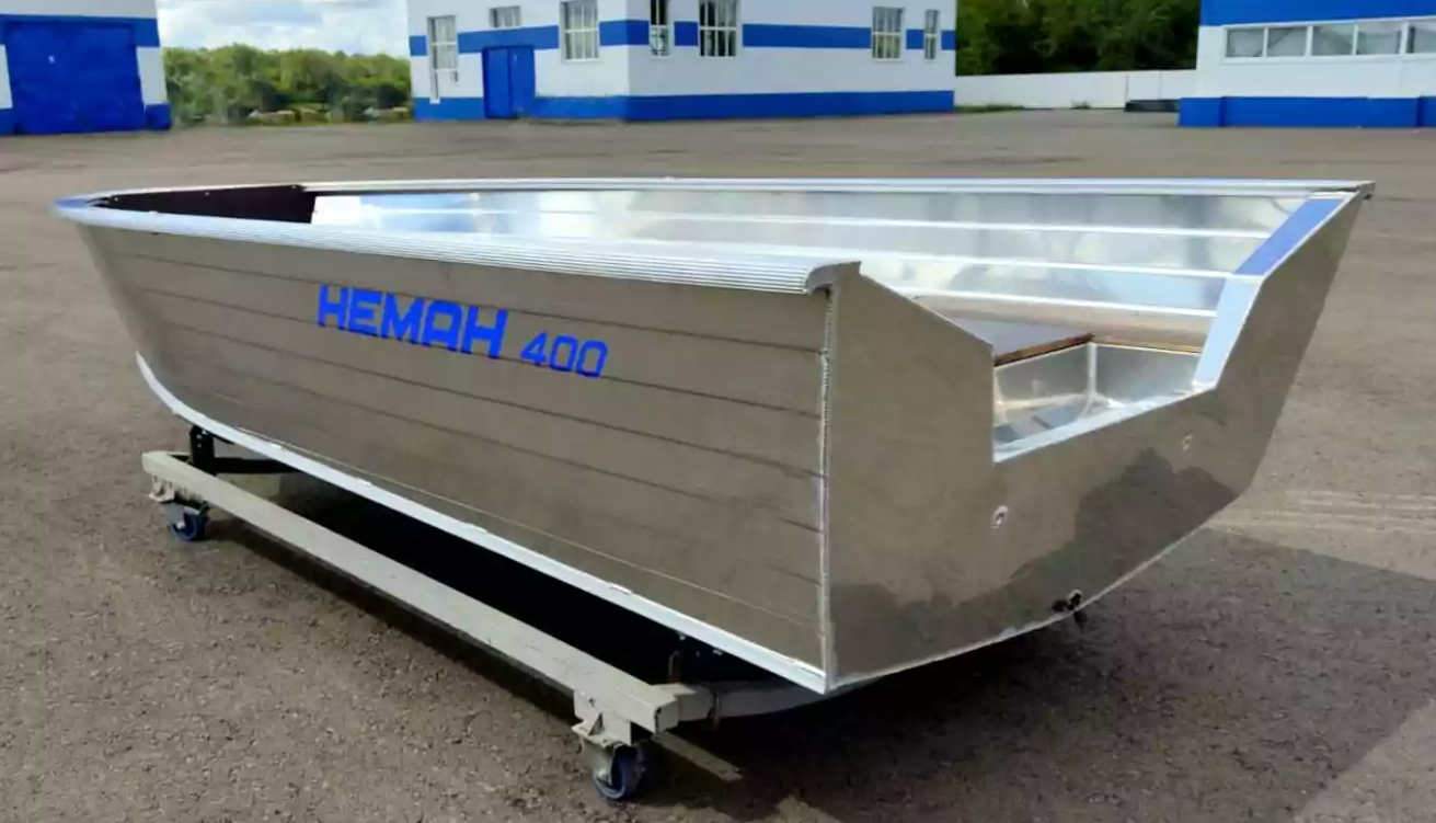 Алюминиевая лодка Неман-400 в Пятигорске