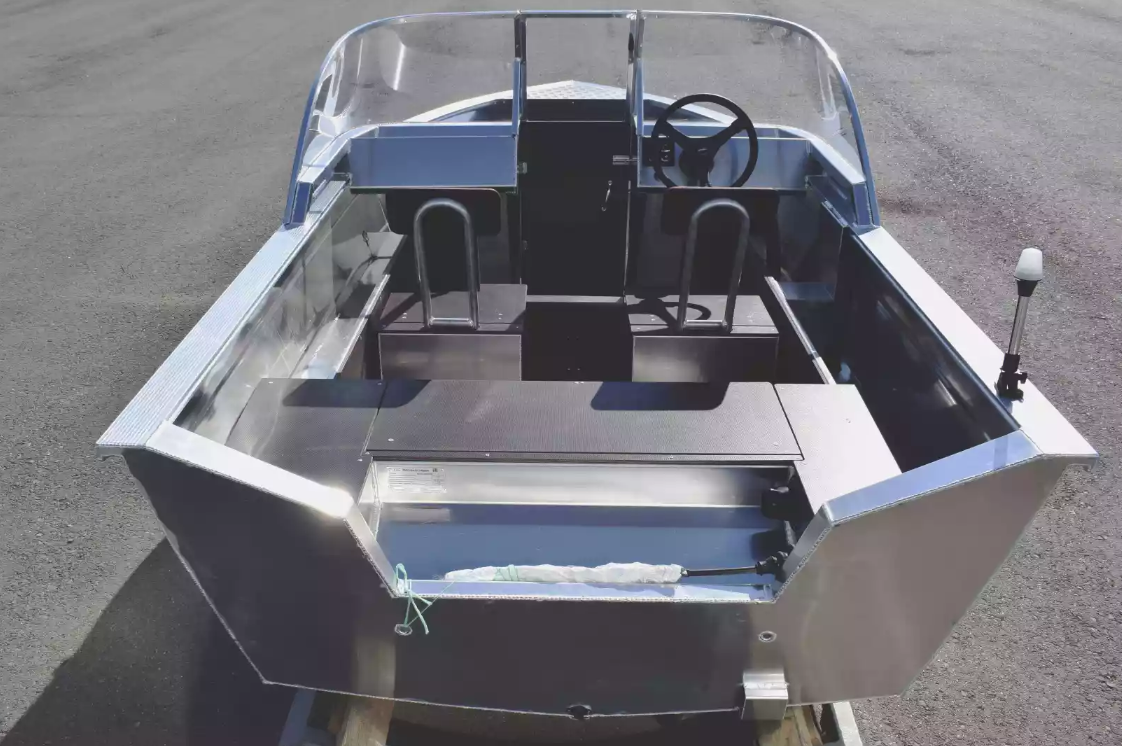 Алюминиевая лодка  Неман-400 DCM в Пятигорске