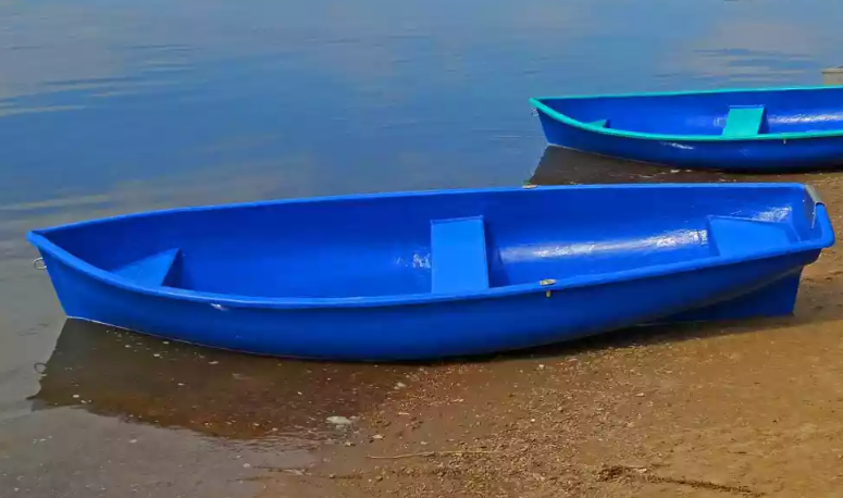 Стеклопластиковая лодка Омуль в Пятигорске