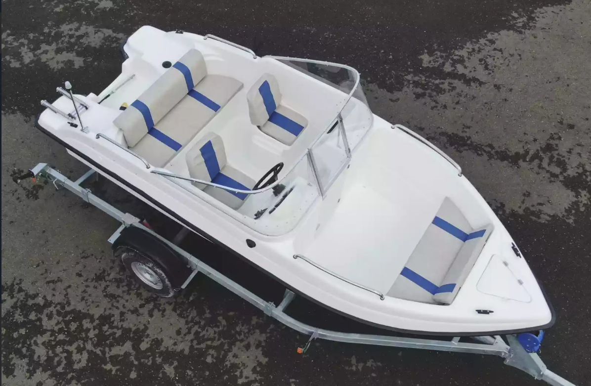 Стеклопластиковый катер Wyatboat-3 DC Open в Пятигорске