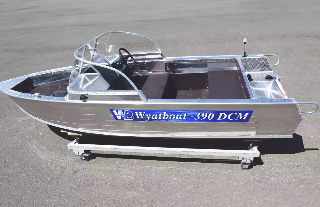 Алюминиевая лодка Wyatboat-390 DCM в Пятигорске