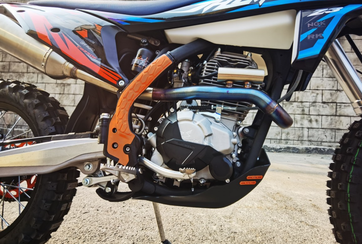 Мотоцикл JHLMOTO JHL Z3 CB250 (172FMM-3A) в Пятигорске