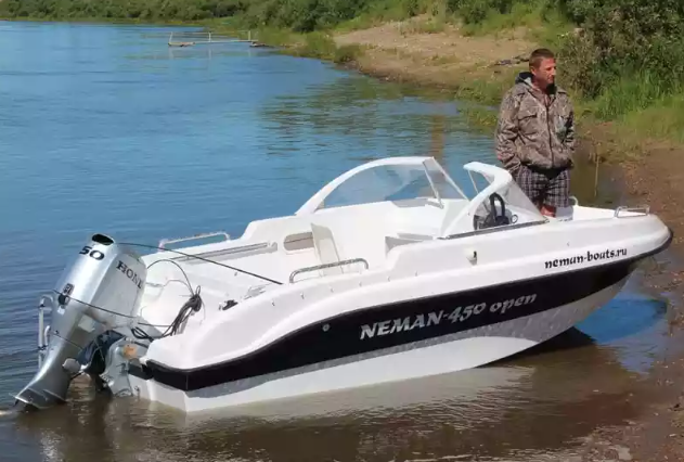 Стеклопластиковый катер Neman-450 Open в Пятигорске