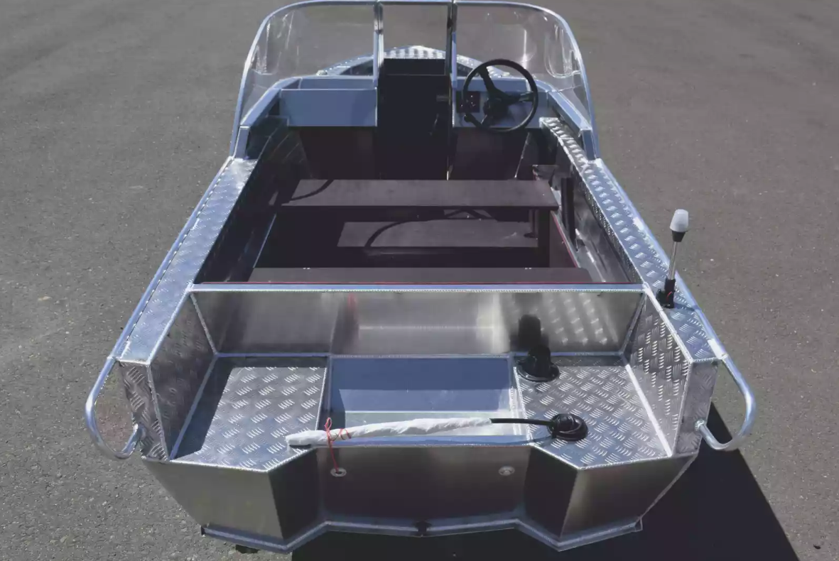 Алюминиевый катер Wyatboat-390 DCM в Пятигорске