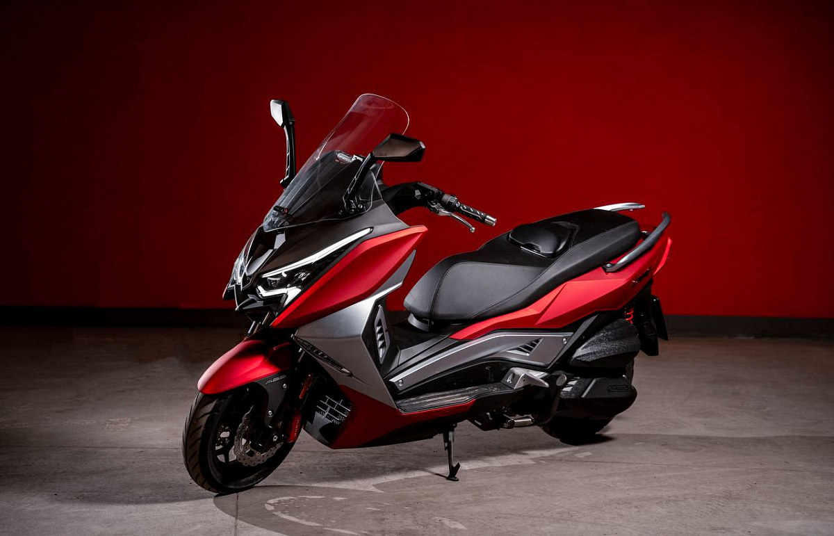 МАКСИСКУТЕР ARIIC 318 в Пятигорске