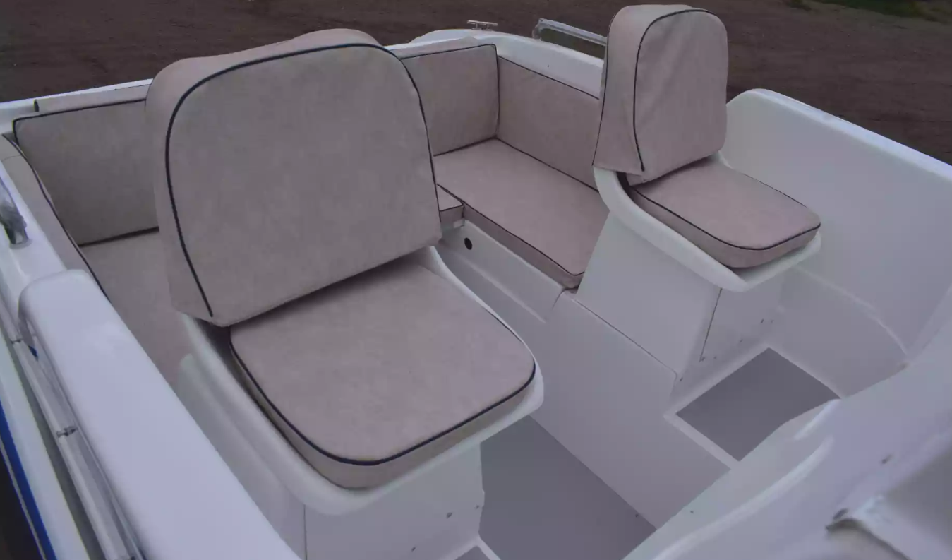 Стеклопластиковый катер Neman-500 в Пятигорске