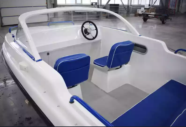 Комбинированный катер Neman-450 в Пятигорске