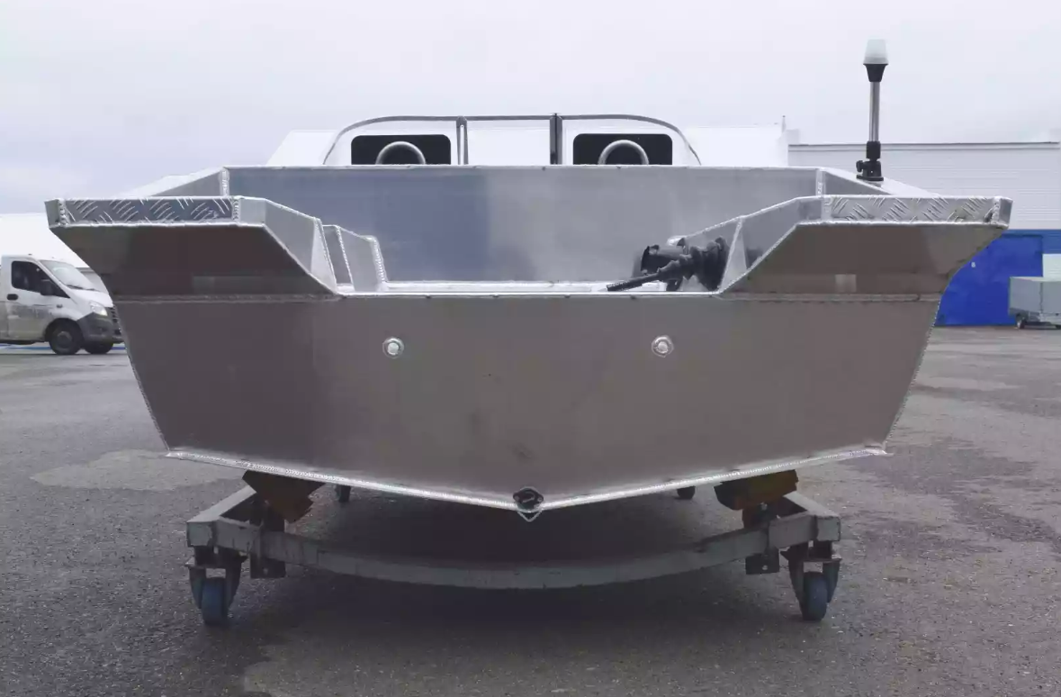 Алюминиевый катер Neman-400 PRO в Пятигорске