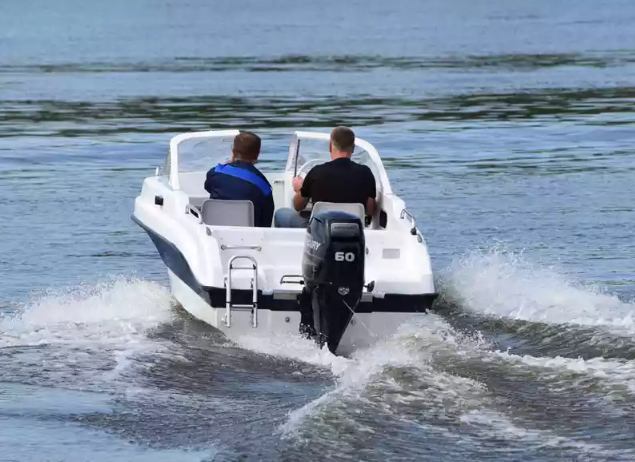 Стеклопластиковый катер Neman-450 Open в Пятигорске