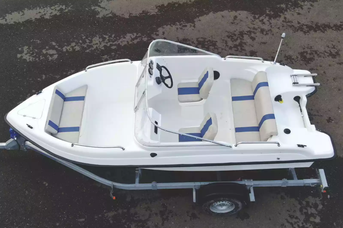 Стеклопластиковый катер Wyatboat-3 DC Open в Пятигорске