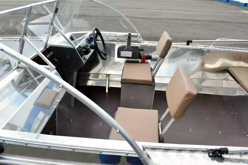 Алюминиевый катер Неман-500 DCM в Пятигорске