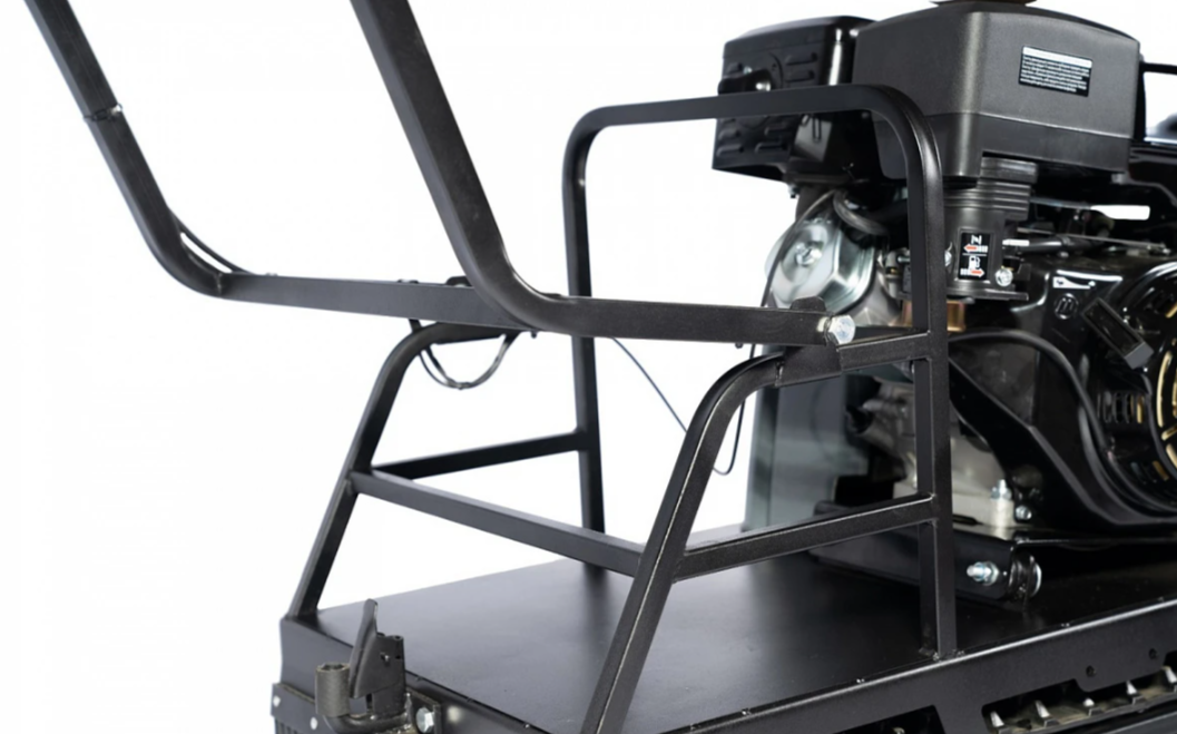 Мотобуксировщик БУРЛАК-M2 LFK 20 л.с. Промысловик в Пятигорске