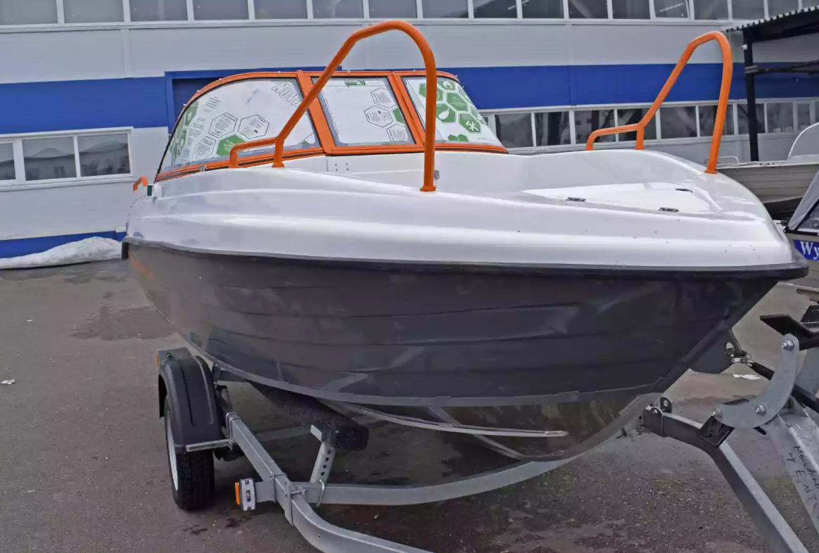 Комбинированный катер Neman-500 Open в Пятигорске