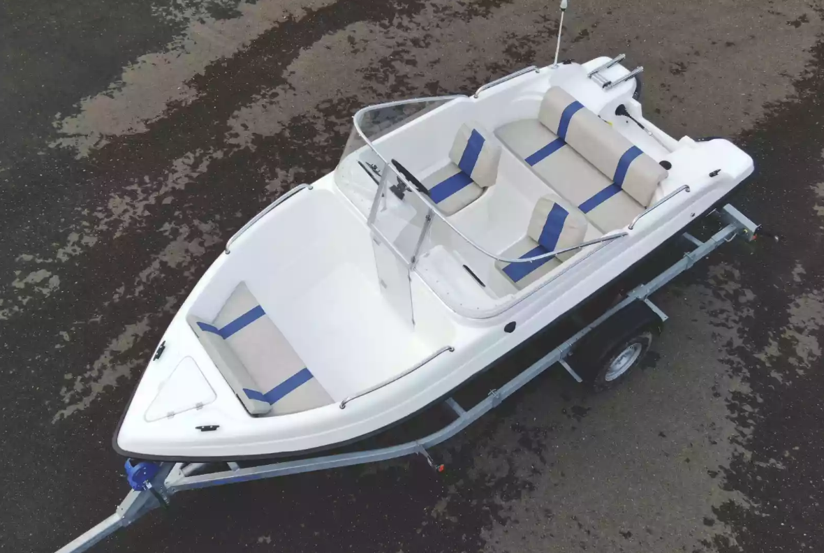 Стеклопластиковый катер Wyatboat-3 DC Open в Пятигорске