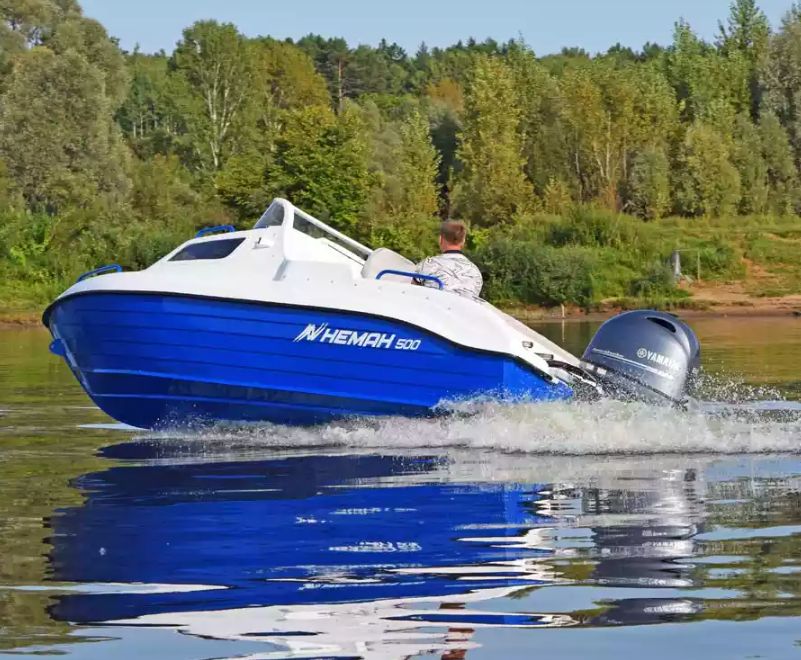 Комбинированный катер Neman-500 с каютой в Пятигорске