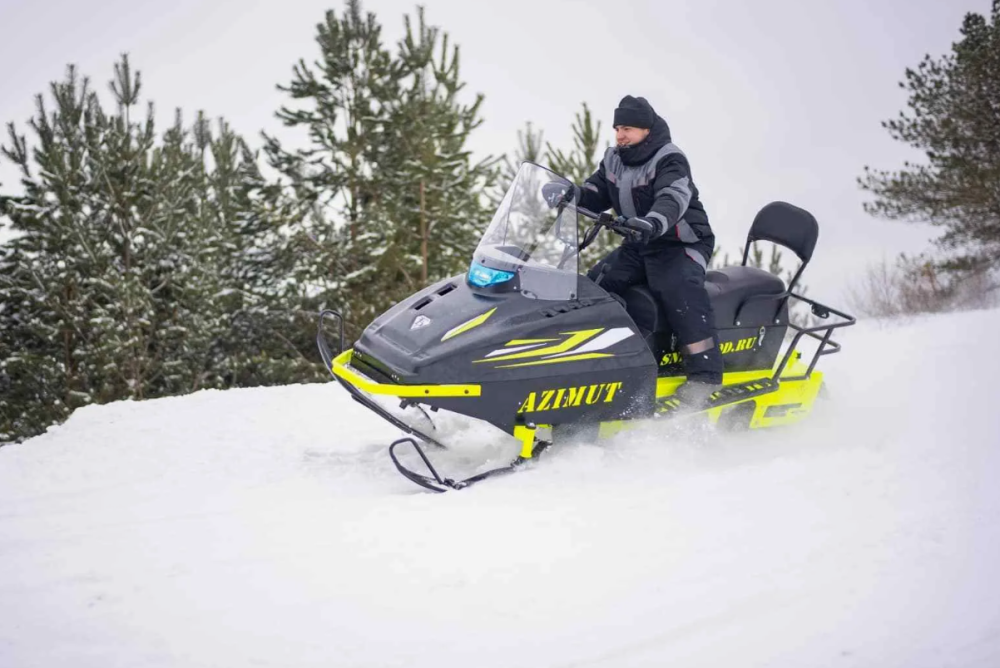 Миниснегоход Бурлак Азимут 24 л.с. , эл.запуск, реверс, тормоз гидравл, капот черный в Пятигорске