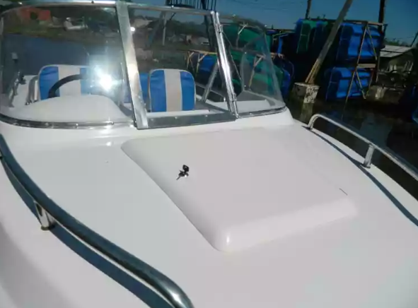 Стеклопластиковый катер Wyatboat-430 M (тримаран) в Пятигорске