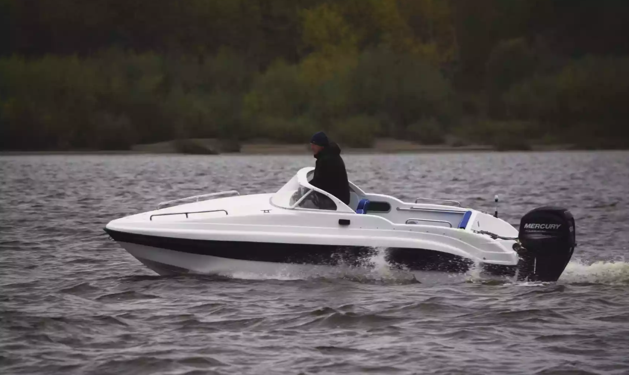 Стеклопластиковый катер Neman-500 Р в Пятигорске