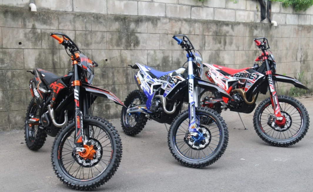 Кроссовый мотоцикл FAIDET CB300RL MAX KYB-TECH в Пятигорске