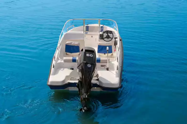 Стеклопластиковый катер Wyatboat-3 DC Open в Пятигорске