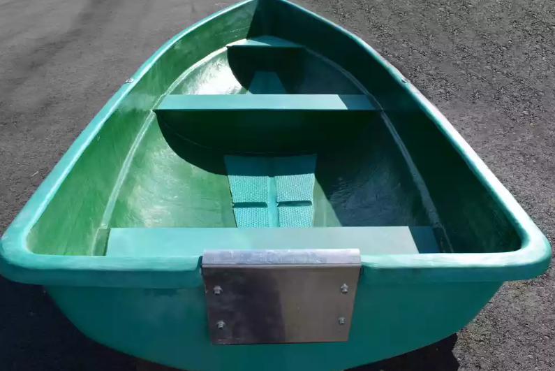 Стеклопластиковая Лодка Голавль в Пятигорске