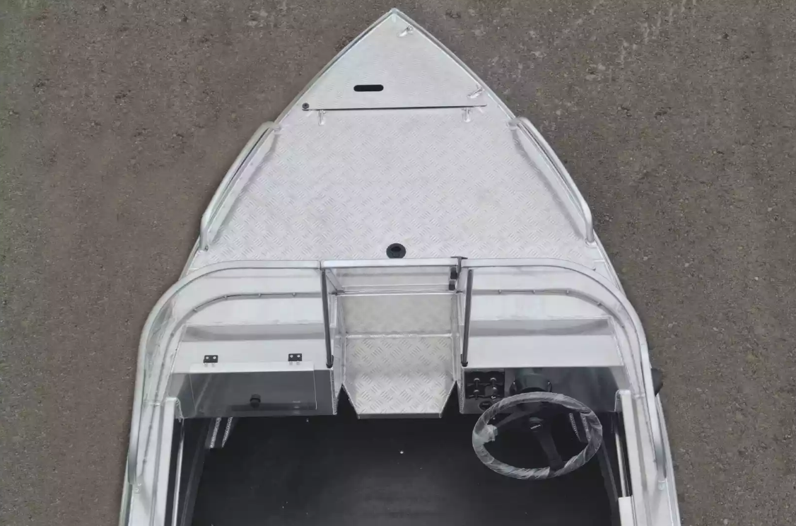 Алюминиевая лодка  Neman-400 PRO в Пятигорске